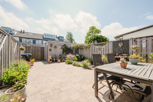Medium property photo - Maria Doorman-Kielstrastraat 17, 3207 SB Spijkenisse